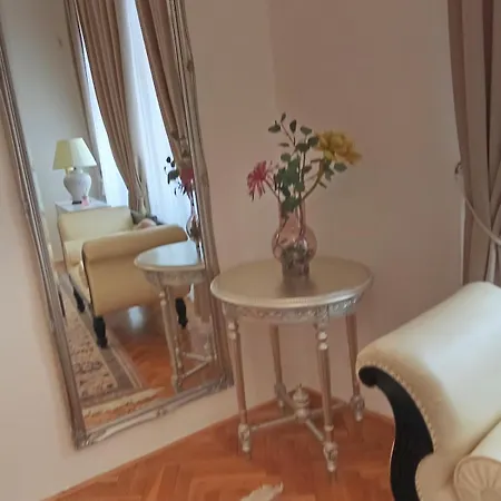 Large 110 M2 By The Old Town Square Apartament Praga